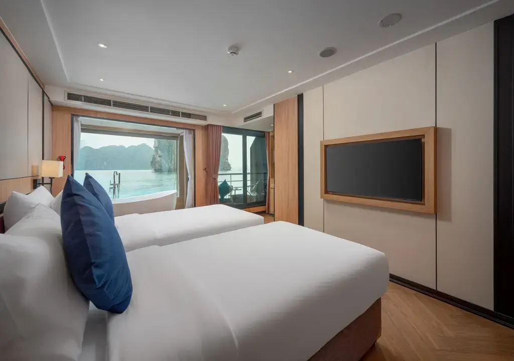 Du thuyền Luna Hạ Long Cruise