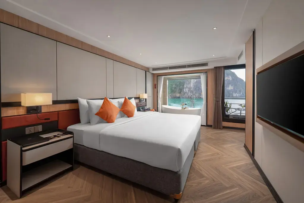 Du thuyền Luna Hạ Long Cruise