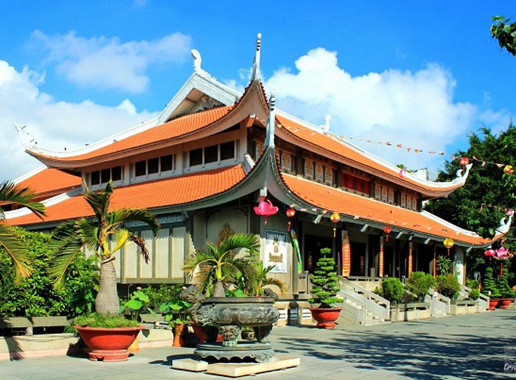 Tour Hà Nội – Chùa Vĩnh Nghiêm – Tây Yên Tử - Hà Nội 1 ngày