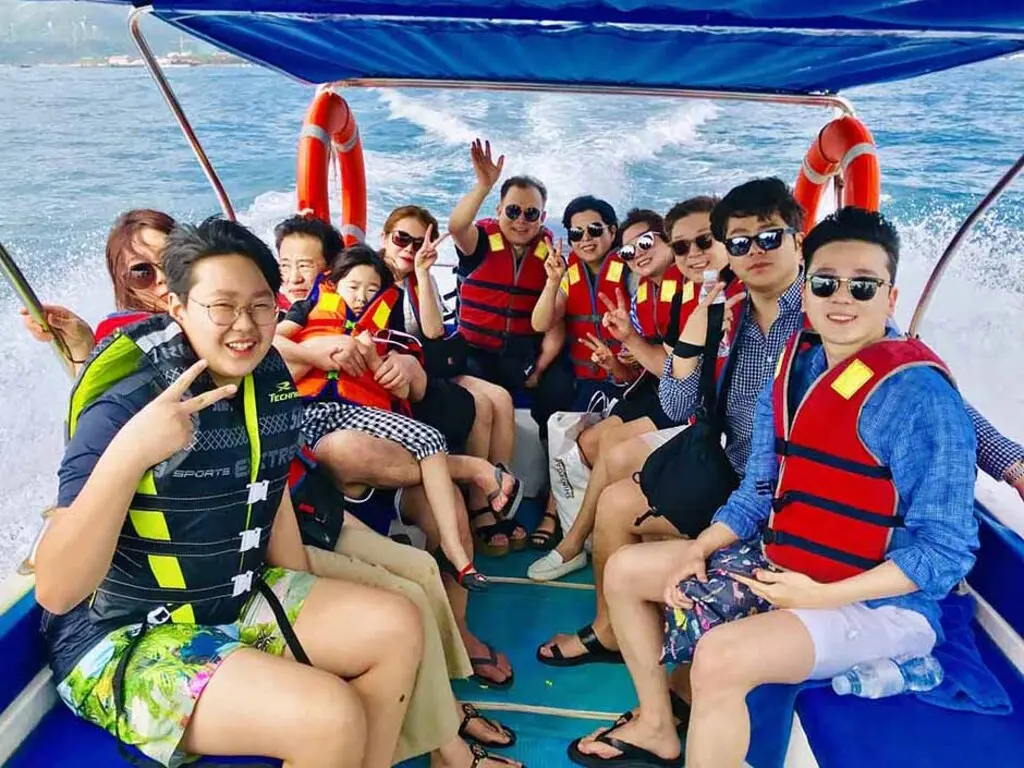 Tour Du Ngoạn Đảo Khám Phá Vịnh Nha Trang 1 ngày