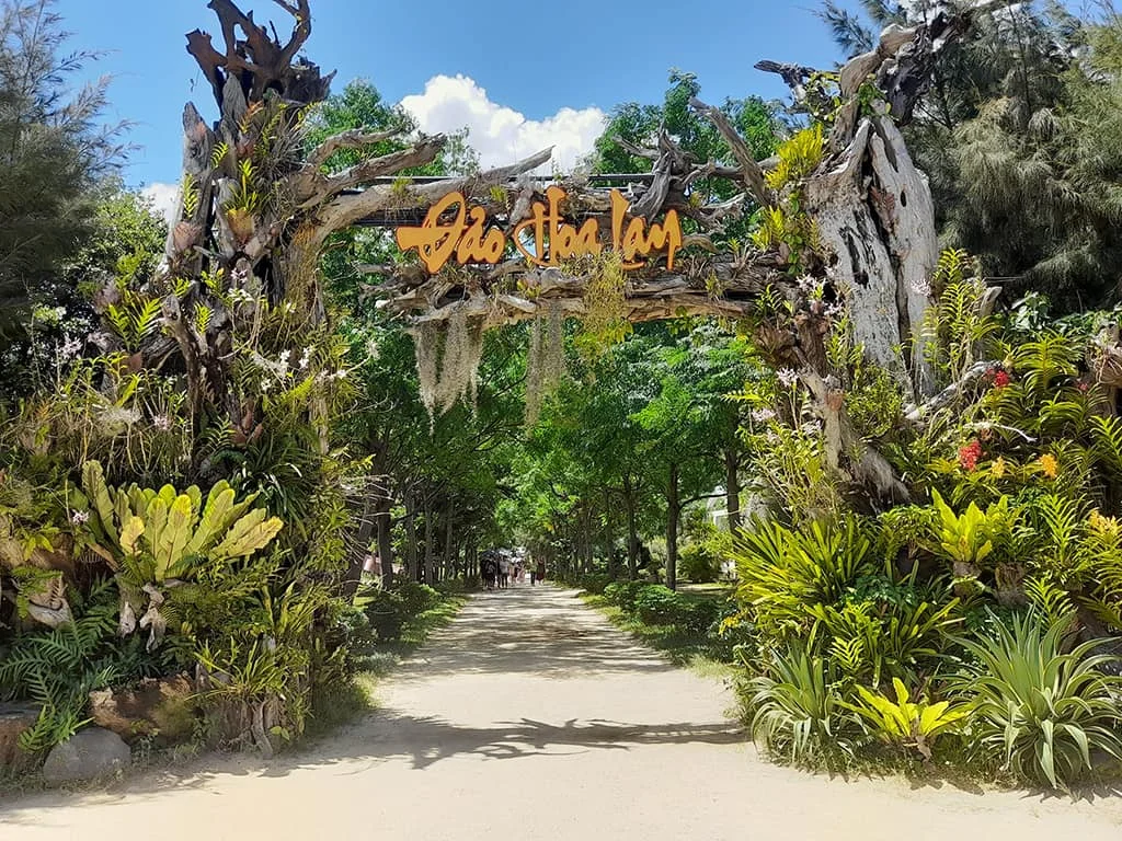 Tour Nha Trang - Checkin Vườn Nho - Đảo Khỉ Suối Hoa Lan 5 ngày 4 đêm Trọn Gói