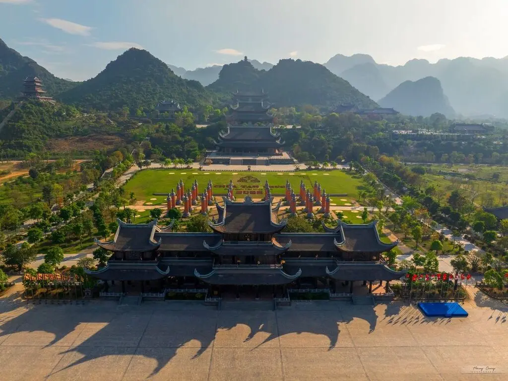 Tour chùa Tam Chúc - Tam Cốc 1 ngày