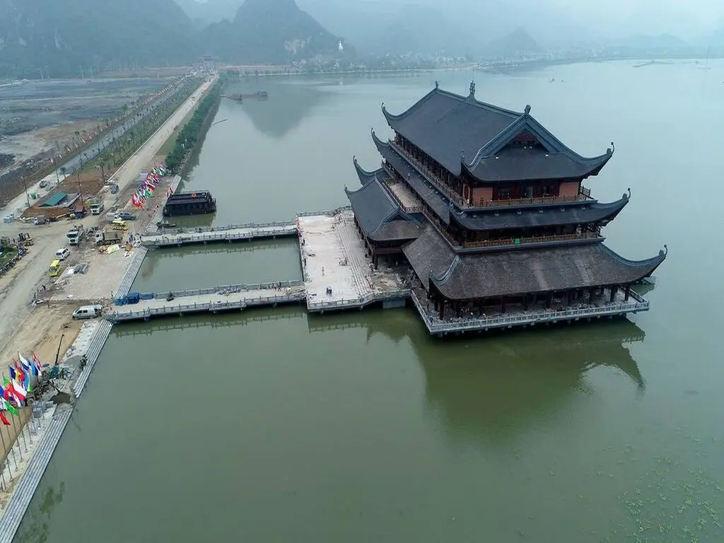 Tour chùa Tam Chúc - Tam Cốc 1 ngày