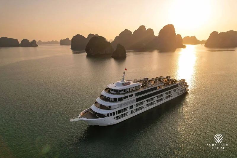 Combo du thuyền Ambassador kết hợp nghỉ dưỡng Resort 5 sao Hạ Long 2 ngày 1 đêm
