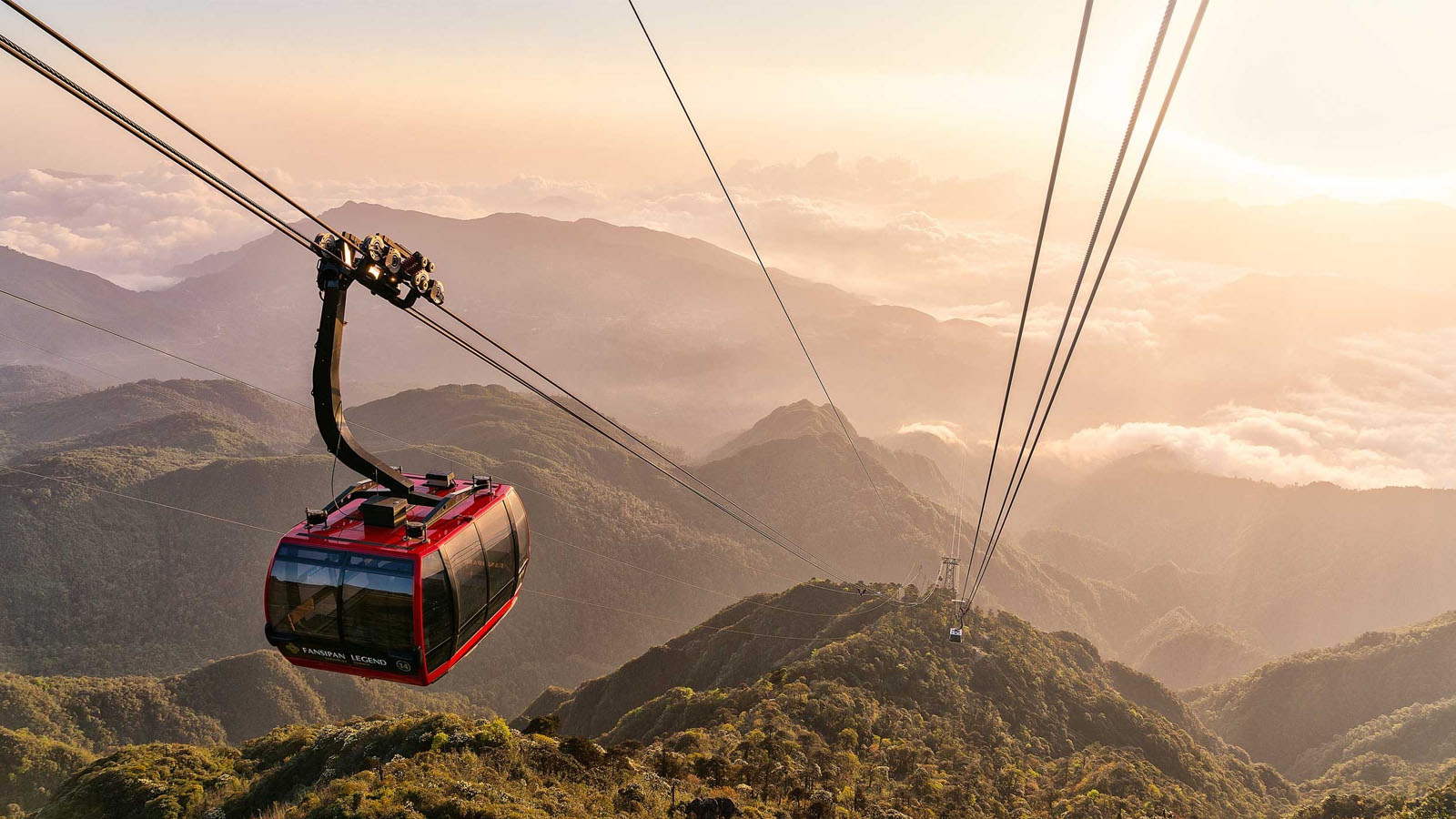 Tour Hà Nội City - Hạ Long Bay - Hạ Long Park - Sapa - Fansipan 5 ngày 4 đêm
