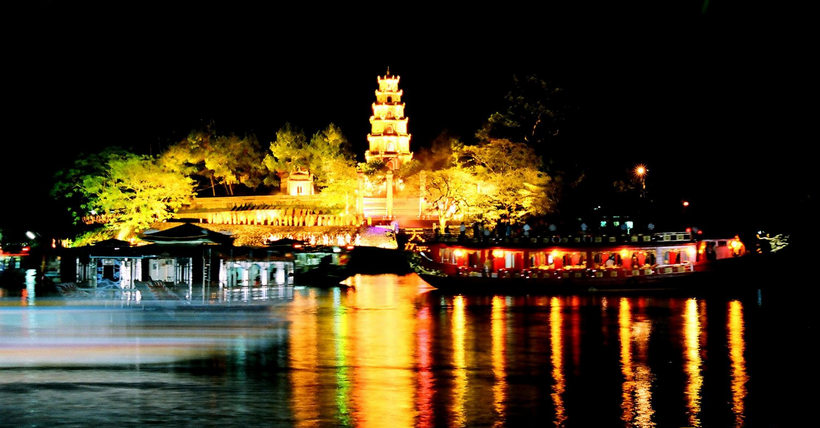 Tour Đà Nẵng - Huế - Quảng Bình (Động Thiên Đường) 3 Ngày 2 Đêm