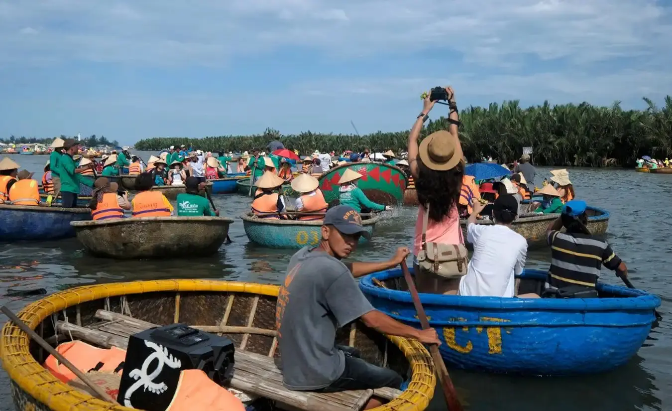 Tour Đà Nẵng - Rừng Dừa Bảy Mẫu 1 ngày