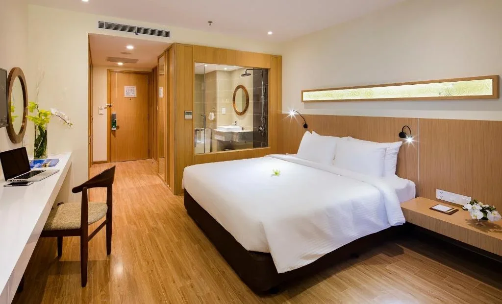 Combo 3N2D Star City Hotel Nha Trang đã gồm vé máy bay - Siêu nhiều tiện ích và chỗ vui chơi