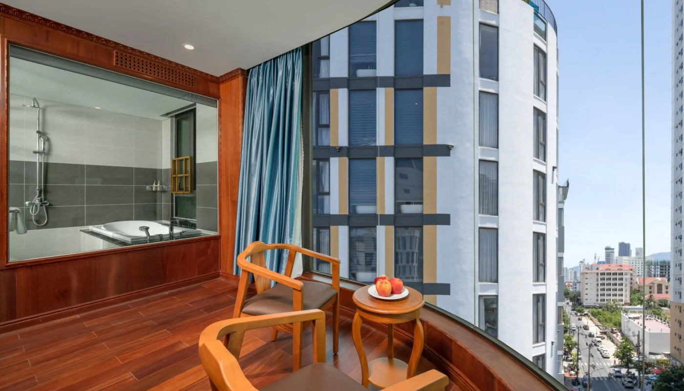 Tận Hưởng Kỳ Nghỉ Trọn Vẹn Với Monalisa Luxury Hotel Mới Toanh Tại Đà Nẵng
