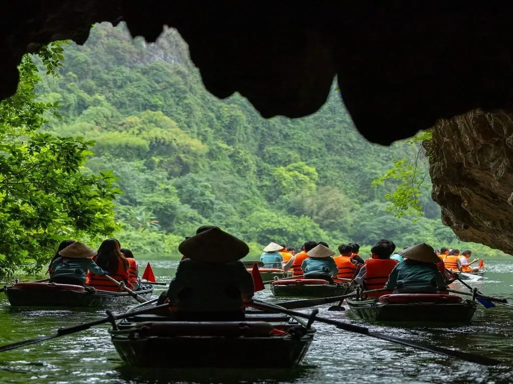 Tour Hang Múa - Tràng An 1 ngày
