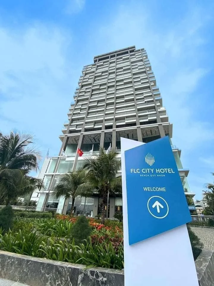 Combo 3N2D Nghỉ Dưỡng Tại FLC City Hotel Beach Quy Nhơn + Vé Máy Bay Khứ Hồi Từ Hồ Chí Minh