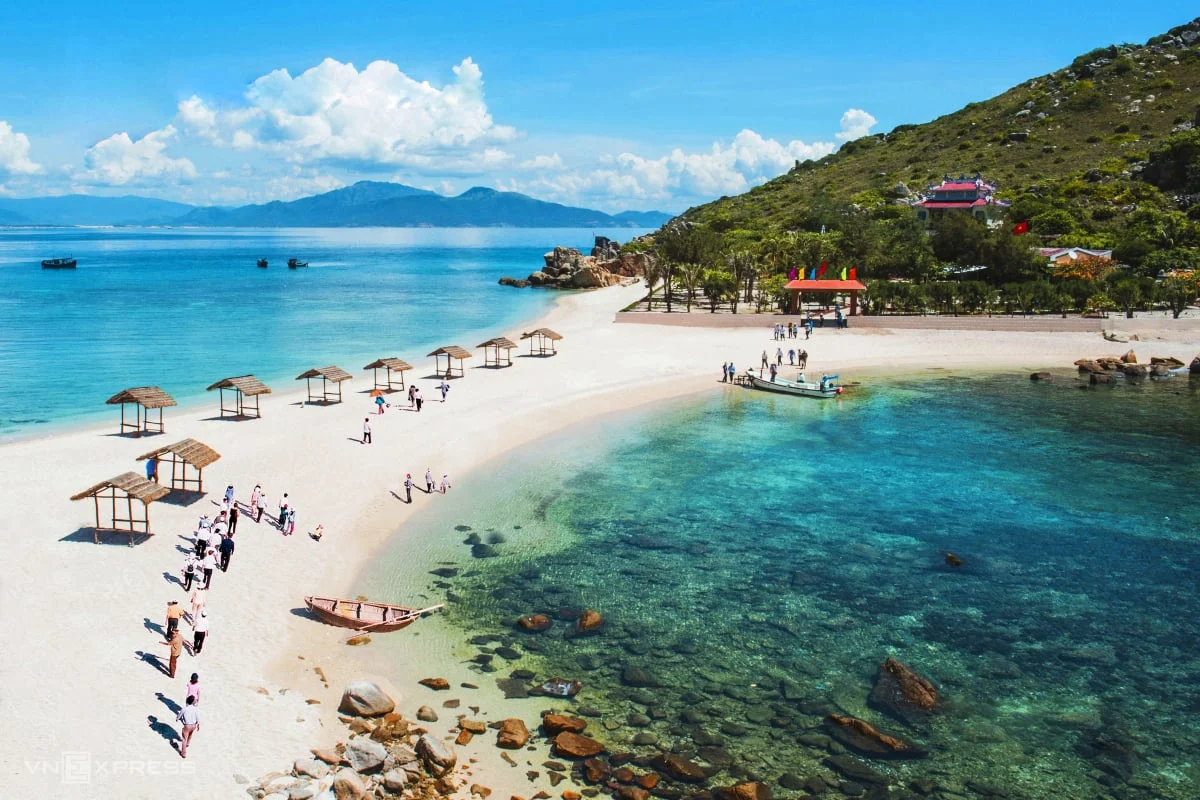 Tour du lịch Tham Quan 3 Đảo Nha Trang 1 Ngày