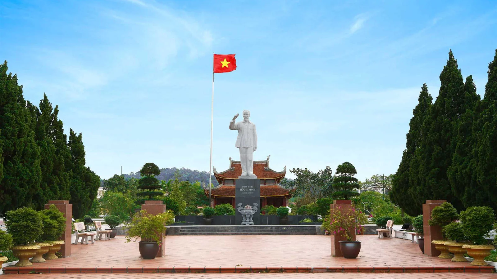 Tour Sơn La - Điện Biên - Mộc Châu 4 ngày 3 đêm