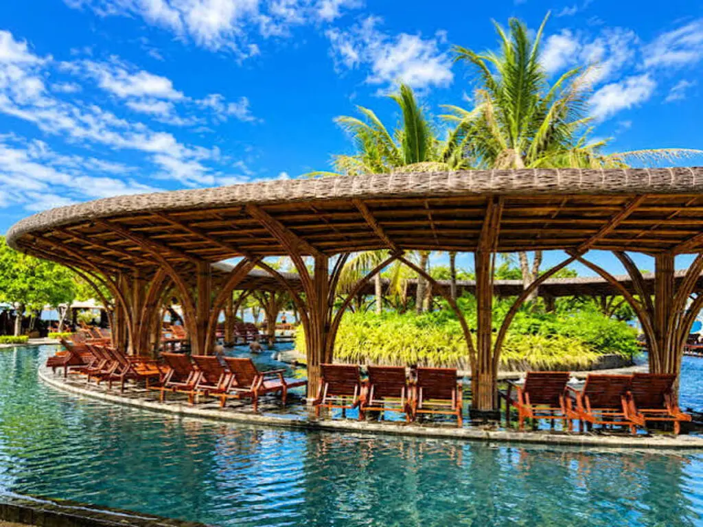 Tour 3 Đảo VIP Nha Trang - Hòn Tằm 1 ngày