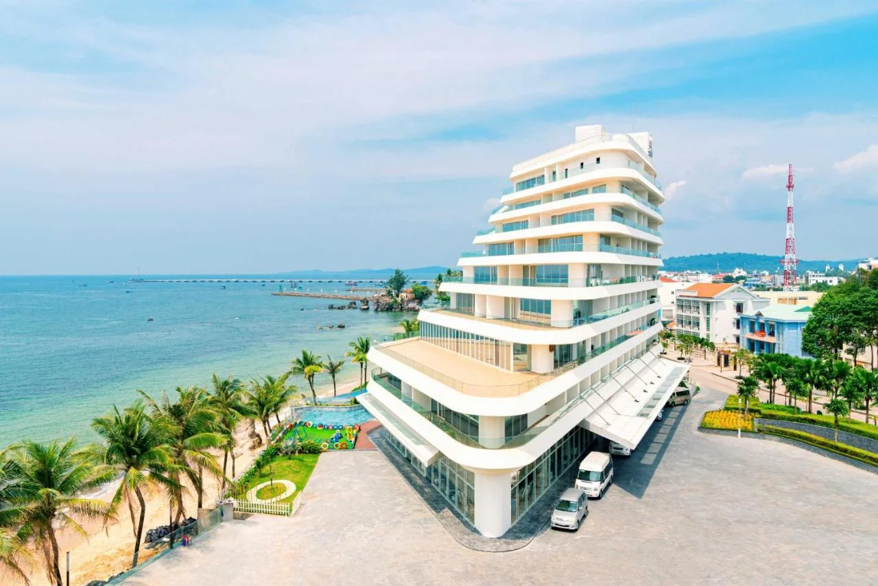 Combo Hồ Chí Minh Phú Quốc 3N2Đ - Seashells Hotel Giá Cực Sốc