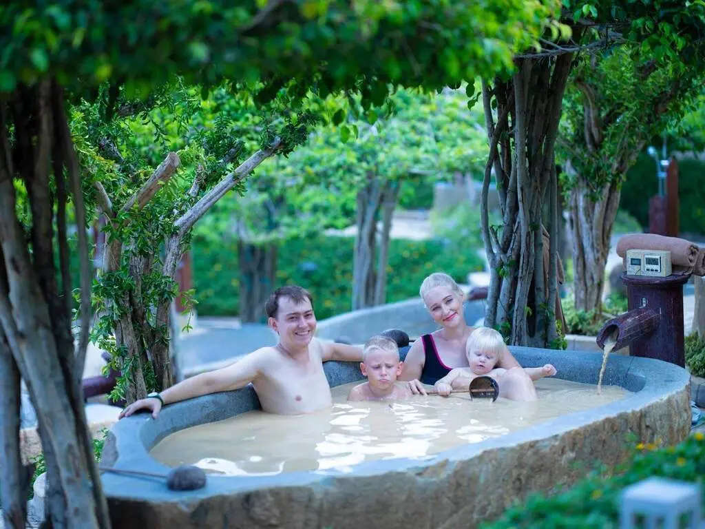 Tour Du ngoạn Đảo - Hòn Mun - Hòn Tằm - Làng Chài