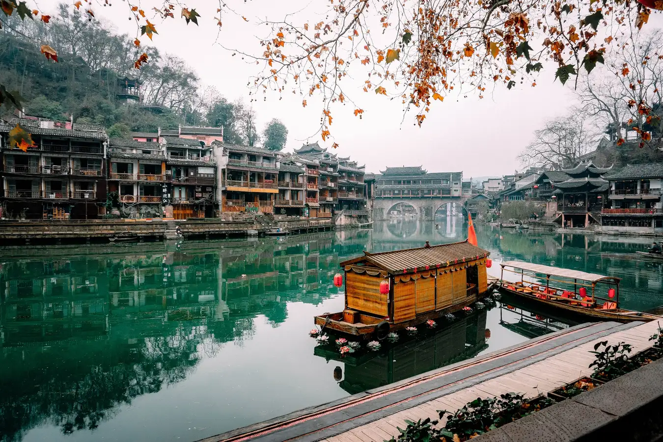 Tour Trung Quốc 5 ngày 4 đêm: Hà Nội - Trương Gia Giới - Phượng Hoàng Cổ Trấn - Miêu Trại Mặc Nhung - Thiên Môn Sơn